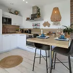 Appartement 1 Bedroom Lovely In