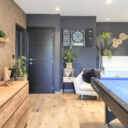 1 Bedroom Lovely In Apartament Visé