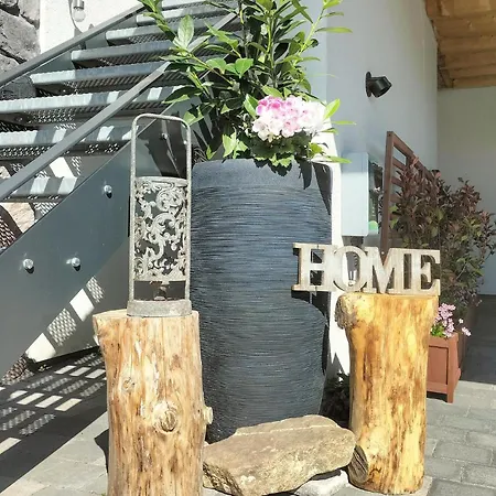 1 Bedroom Lovely In Apartment Vise