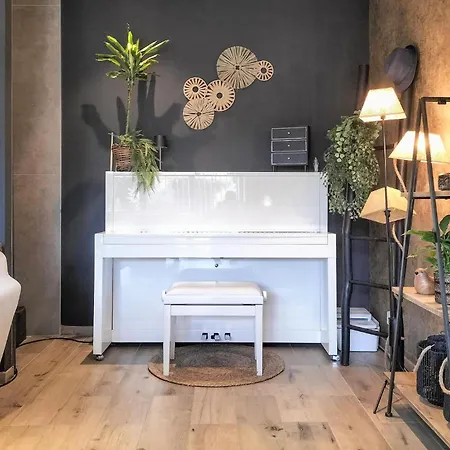 Apartament 1 Bedroom Lovely In Visé