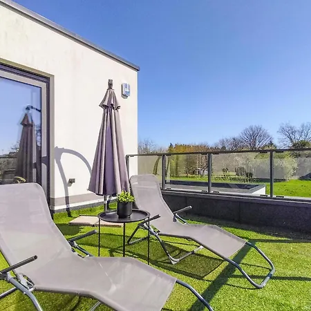 Apartment 1 Bedroom Lovely In