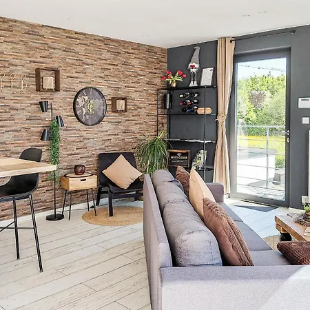 Apartmán 1 Bedroom Lovely In *